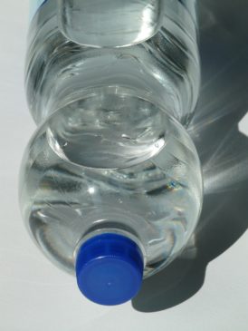 plastic-bottle-60472_1280